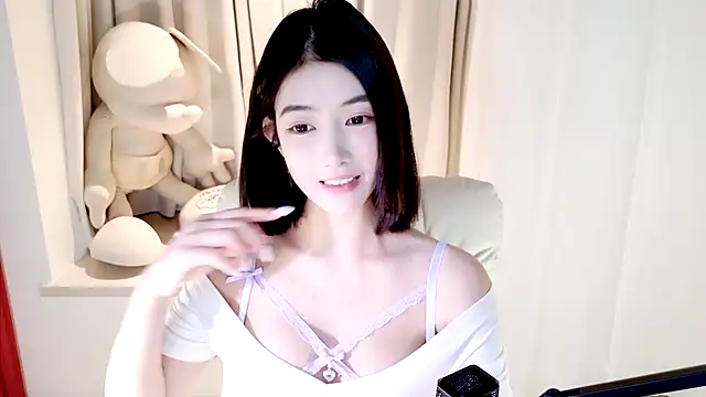 initial-lucky online show from 12.16.24