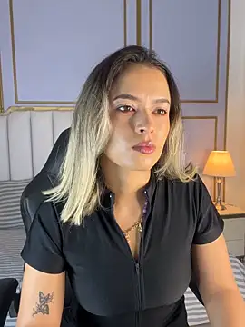 aziac10 online show from 10.23.25