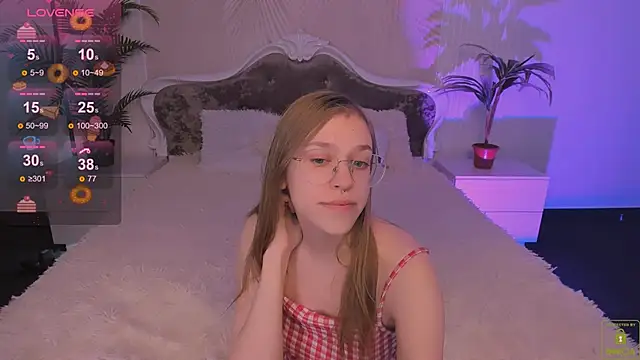 LayriantaVee online show from 01.09.25