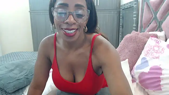 Snapshot of Ginachaudex chatting on 06.23.26 Ginachaudex online show from 06.23.26