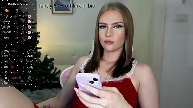 Snapshot of kellywayne7 chatting on 12.28.24 kellywayne7 online show from 12.28.24