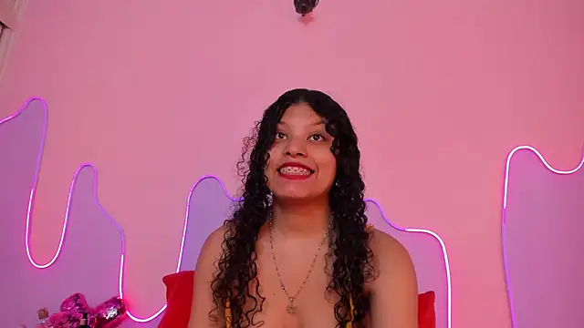 Mingie Rouse online show from 03.31.26