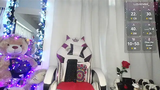 Snapshot of Dani_pegin chatting on 01.13.25 Dani pegin online show from 01.13.25
