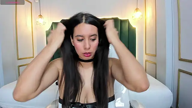 HannaPaola online show from 03.08.25