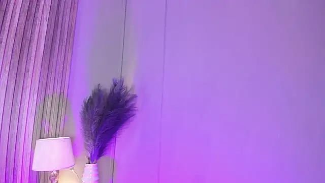 HannaPaola online show from 03.09.26