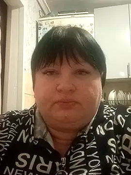 Snapshot of Marina376 chatting on 02.04.25 Marina376 online show from 02.04.25