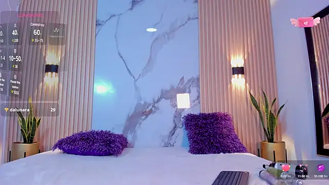 valentina lux online show from 01.15.25