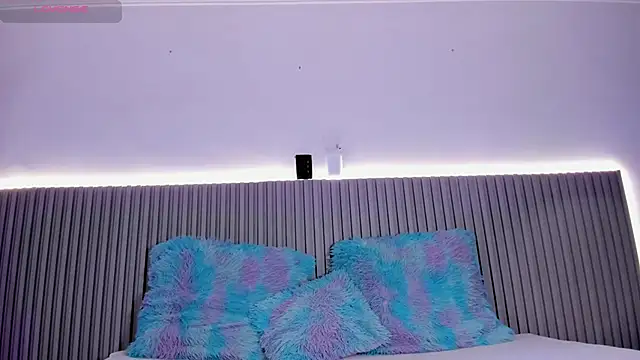 valentina lux online show from 01.08.26