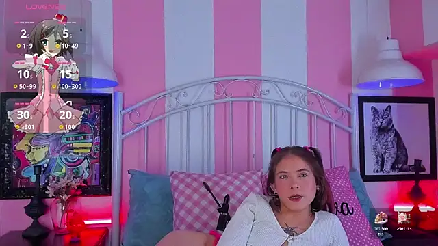 Snapshot of Liah_Grey8 chatting on 09.15.25 Liah Grey8 online show from 09.15.25