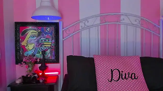 Snapshot of Liah_Grey8 chatting on 10.09.25 Liah Grey8 online show from 10.09.25