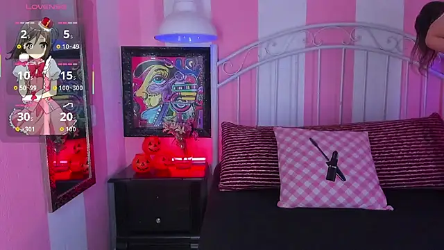 Snapshot of Liah_Grey8 chatting on 10.29.25 Liah Grey8 online show from 10.29.25