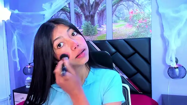 KimberlyVillaLobos online show from 10.23.25