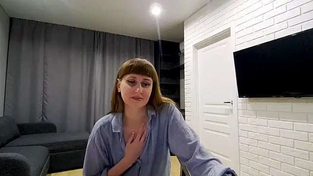 Daniella Lorente online show from 05.16.26