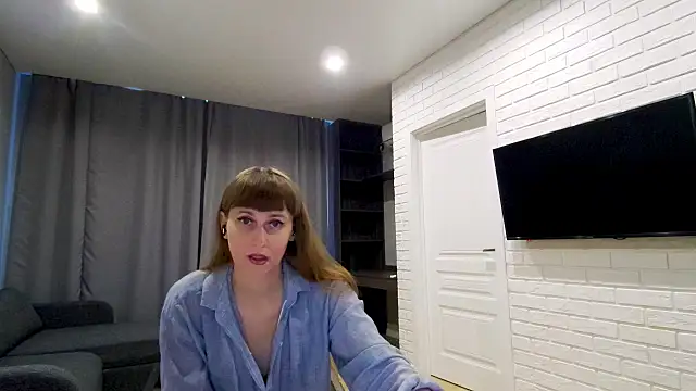 Daniella Lorente online show from 05.28.26