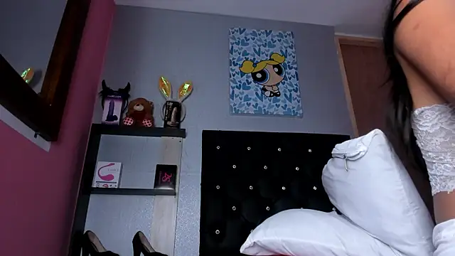 skinnycollins1 online show from 02.12.25