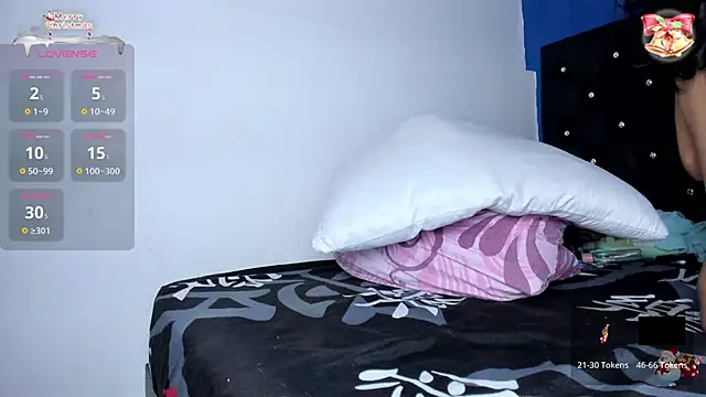 skinnycollins1 online show from 10.02.25