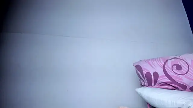 skinnycollins1 online show from 10.03.25