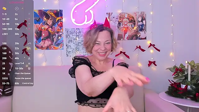 Lara nice online show from 12.28.24