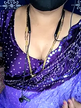 Snapshot of Queen_sakshi chatting on 02.13.26 Queen sakshi online show from 02.13.26