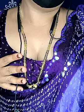 Snapshot of Queen_sakshi chatting on 02.23.26 Queen sakshi online show from 02.23.26