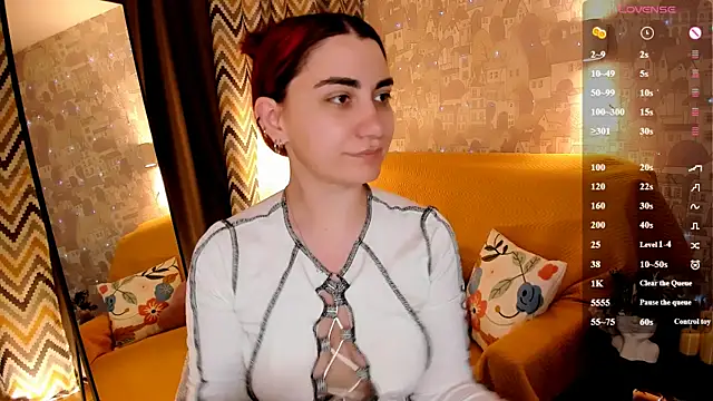 hannacheekss  online show from 07.07.26