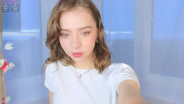 KellyAdderiy online show from 10.26.25