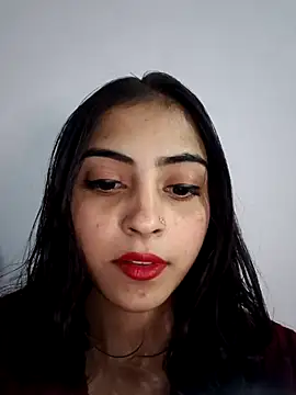 Snapshot of pikubaby chatting on 12.20.24 pikubaby online show from 12.20.24