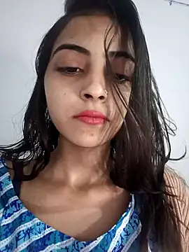 Snapshot of pikubaby chatting on 12.23.24 pikubaby online show from 12.23.24