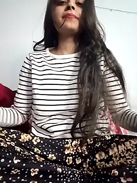 Snapshot of pikubaby chatting on 01.16.25 pikubaby online show from 01.16.25