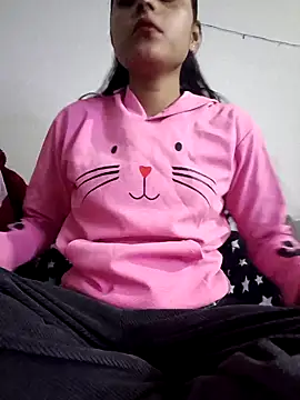 Snapshot of pikubaby chatting on 01.29.25 pikubaby online show from 01.29.25