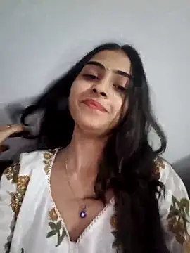 Snapshot of pikubaby chatting on 02.26.25 pikubaby online show from 02.26.25