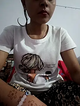 Snapshot of pikubaby chatting on 03.01.25 pikubaby online show from 03.01.25