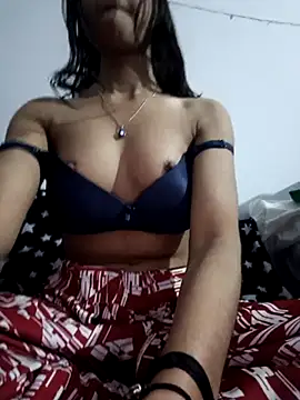 Snapshot of pikubaby chatting on 03.08.25 pikubaby online show from 03.08.25