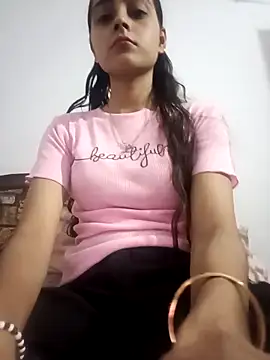 Snapshot of pikubaby chatting on 09.24.25 pikubaby online show from 09.24.25