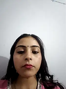 Snapshot of pikubaby chatting on 10.04.25 pikubaby online show from 10.04.25