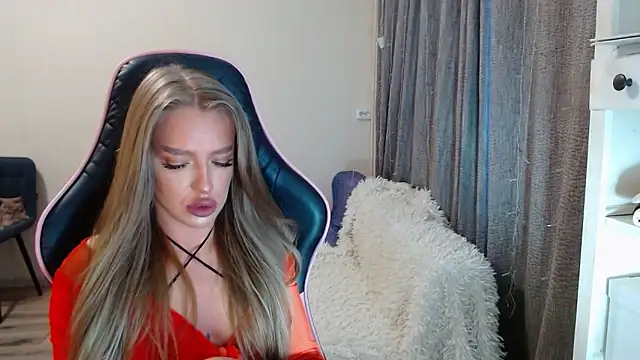 lonely dreamm online show from 01.09.25