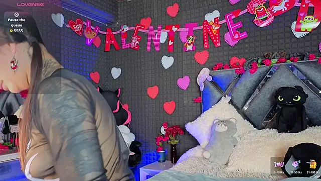 SolBeaumont1 online show from 02.16.26