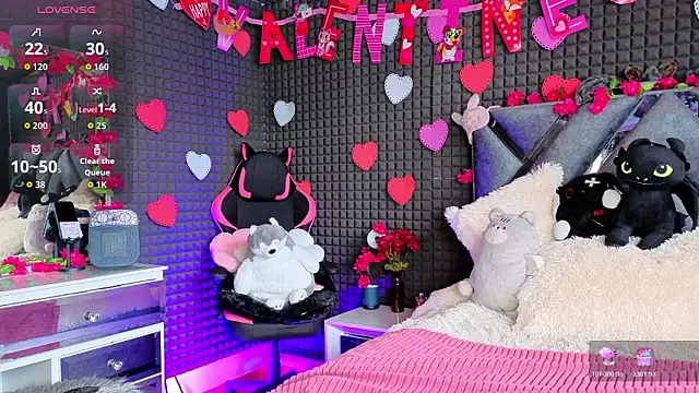 SolBeaumont1 online show from 02.18.26