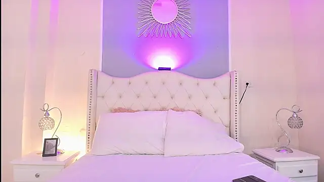 Ambar Collingg online show from 10.10.25