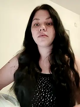 Snapshot of leeya_lee chatting on 01.23.25 leeya lee online show from 01.23.25