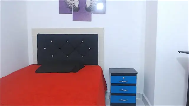 Snapshot of ariellth chatting on 02.26.25 ariellth online show from 02.26.25