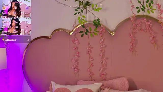 NahiaraReina online show from 03.28.26