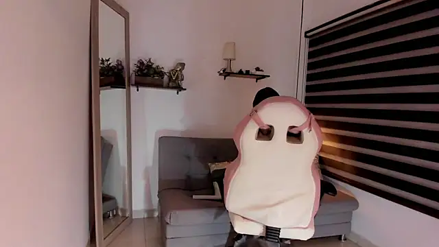 yenny garcia online show from 03.27.26