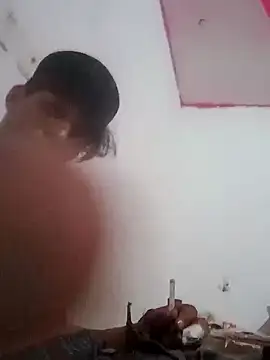 Snapshot of raiu1257 chatting on 09.25.25 raiu1257 online show from 09.25.25