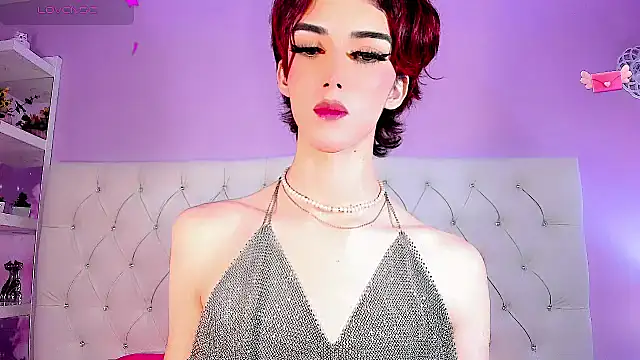Snapshot of Babyaleja chatting on 03.20.25 Babyaleja online show from 03.20.25