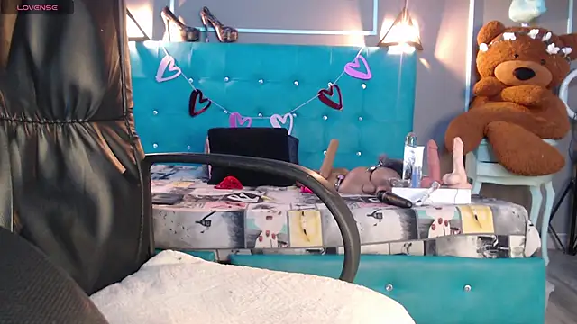 Snapshot of engel_devil chatting on 02.16.26 engel devil online show from 02.16.26