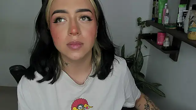 AnnikaMerliahh  online show from 12.20.25