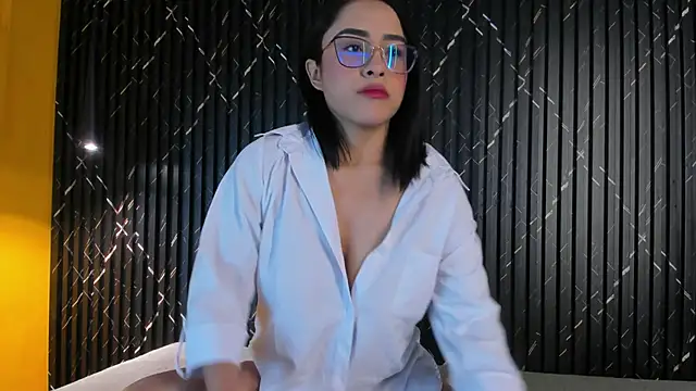 Lil eva2 online show from 01.11.25