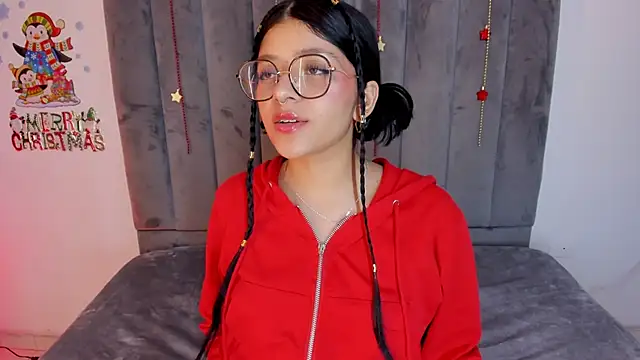 Snapshot of lana_dol chatting on 01.04.25 lana dol online show from 01.04.25