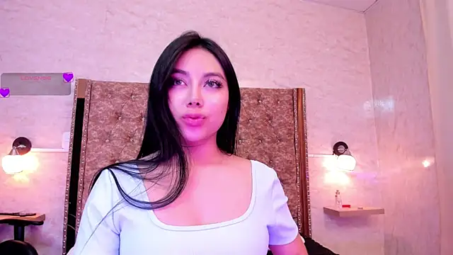 Snapshot of gaby_desire777 chatting on 02.20.25 gaby desire777 online show from 02.20.25